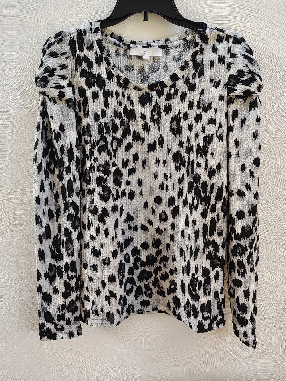 LOFT Tunic Blouse Women's Animal Print Crew Neck Puff Sleeve Black White Sz S